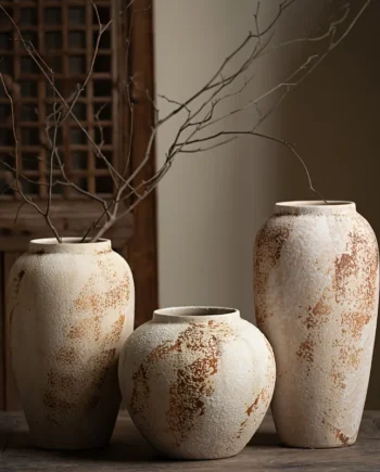 Vaso Cerâmico Estilo Wabi-Sabi com Acabamento Envelhecido