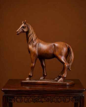 Escultura de Cavalo em Resina